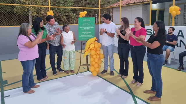 Prefeitura de Angical inaugura quadra esportiva na comunidade Recreio 