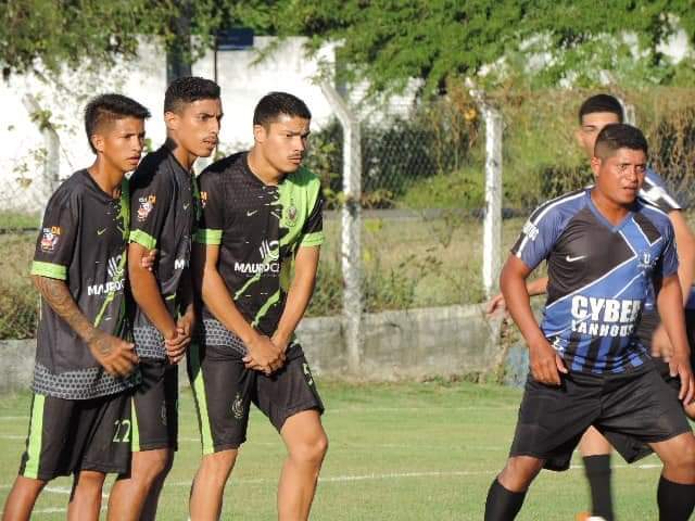Prefeito João Luiz faz abertura do Torneio de Bairros de Futebol 2023 - Imagem 14