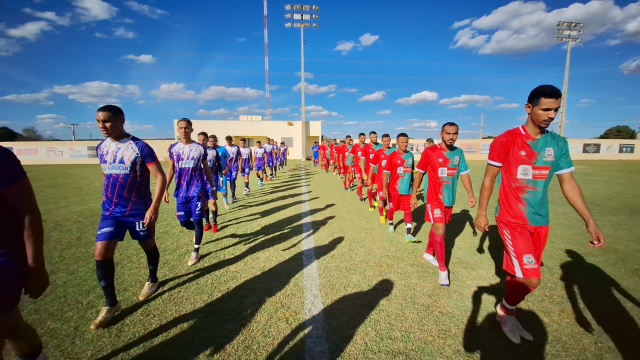 Duelo Equilibrado na Copa APPM dos Municípios: Seleção de Uruçuí e Baixa Gr