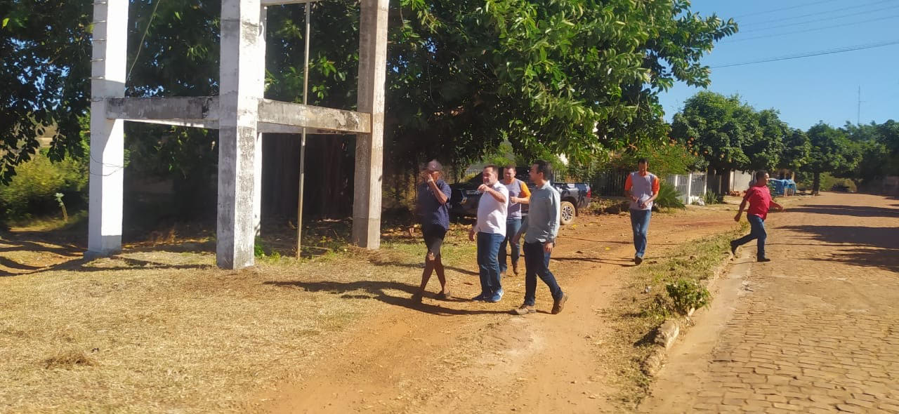 Zé Raimundo anuncia construção de praça e agroindústria no Morro Redondo - Imagem 2