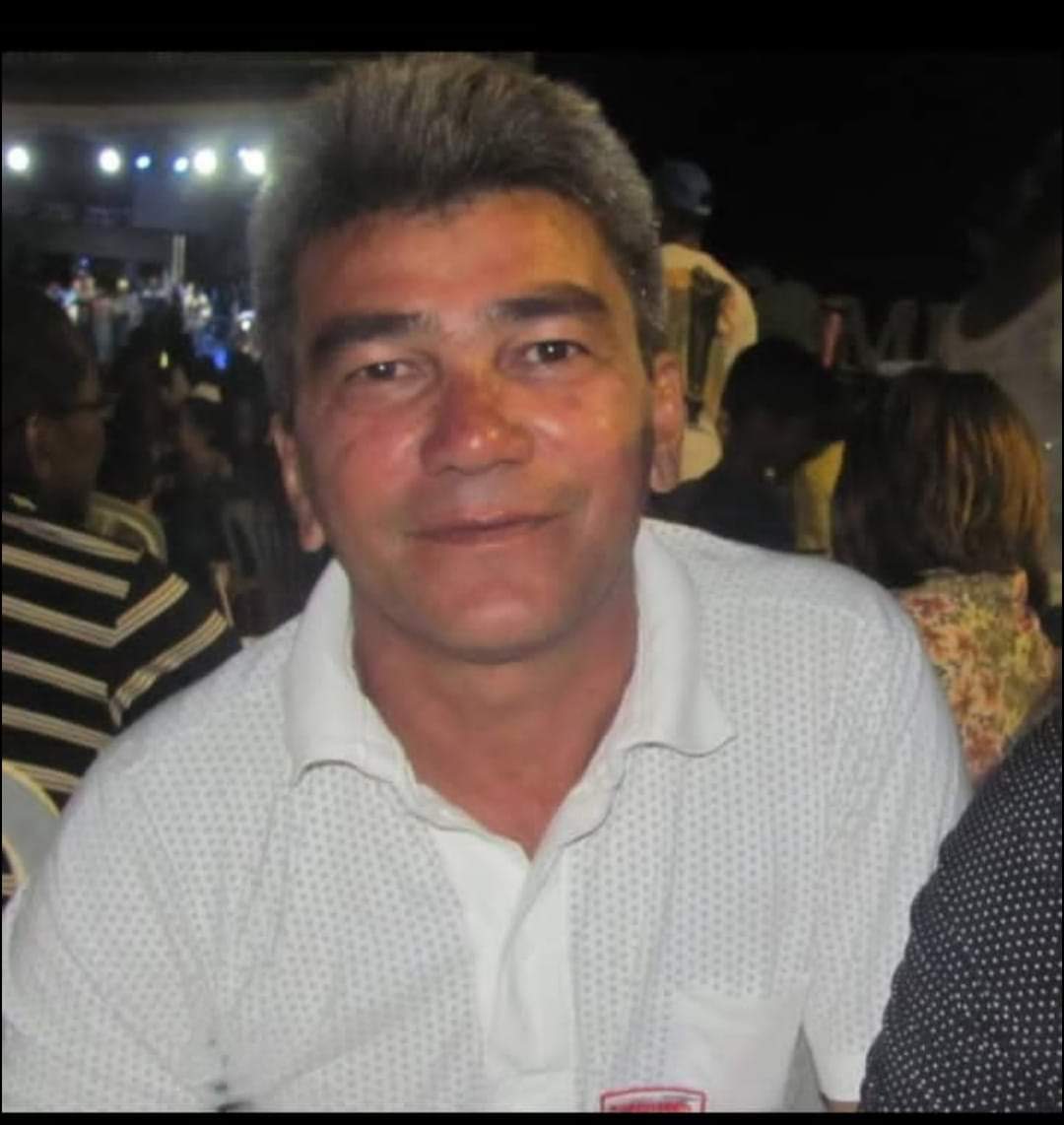 Monsenhor Gil se despede do professor da Rede Municipal , Avilar Carvalho  - Imagem 1