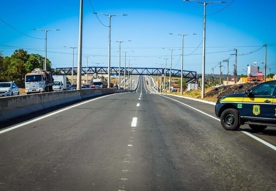 Governador diz para prefeito que duplicação da BR deve ir até Mons.  Gil 