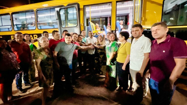 Prefeita Vilma Lima entrega novos veículos para saúde e educação 