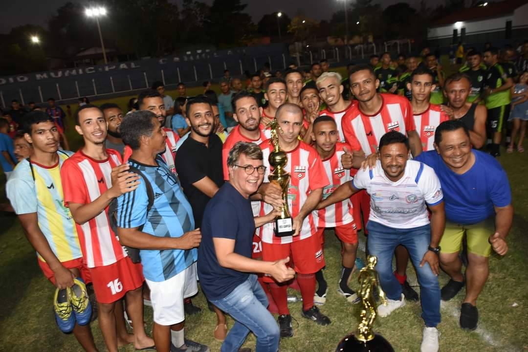 Prefeito João Luiz investe expressivamente no Futebol de Monsenhor Gil - Imagem 4