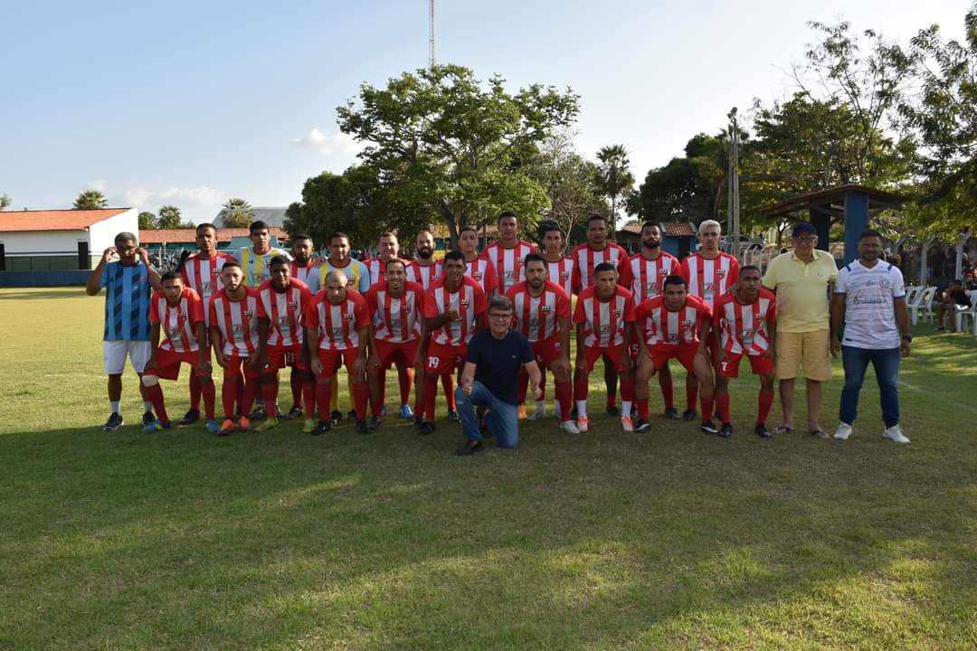Prefeito João Luiz investe expressivamente no Futebol de Monsenhor Gil - Imagem 5
