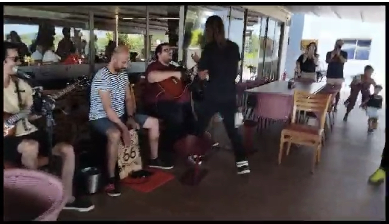 Gabriel Formiga artista é elogiado por Toni Garrido em encontro inesperado