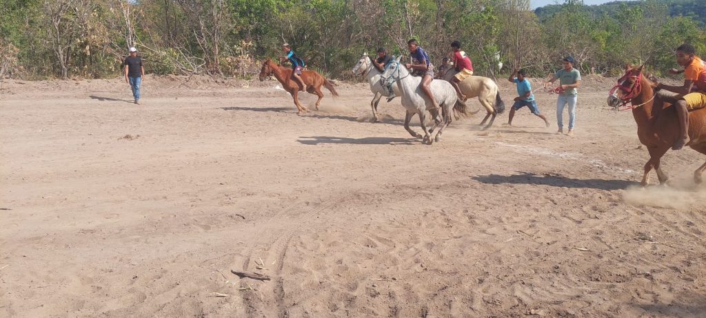 Prefeitura Municipal de Uruçuí promove dia esportivo de destaque no Povoado - Imagem 1