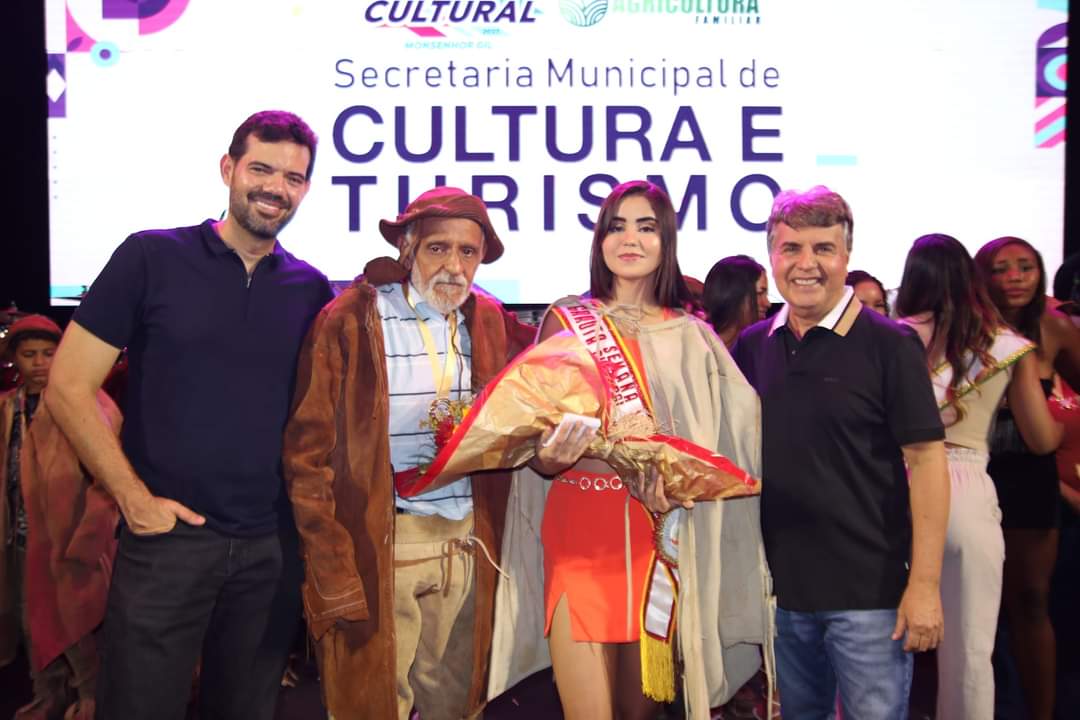 Confira: primeira noite da Semana Cultural de Monsenhor Gil 2023 - Imagem 21
