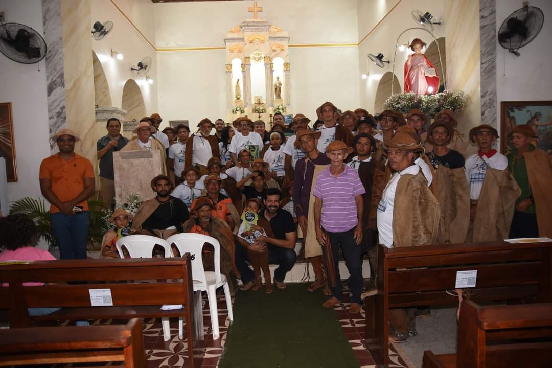 Missa, homenagens, Cavalgada e Corridas fecham 2023 em Monsenhor Gil - Imagem 2