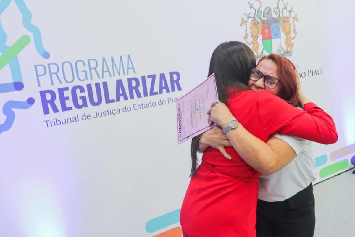 Prefeitura convoca titulares de imóveis para o Programa Regularizar.