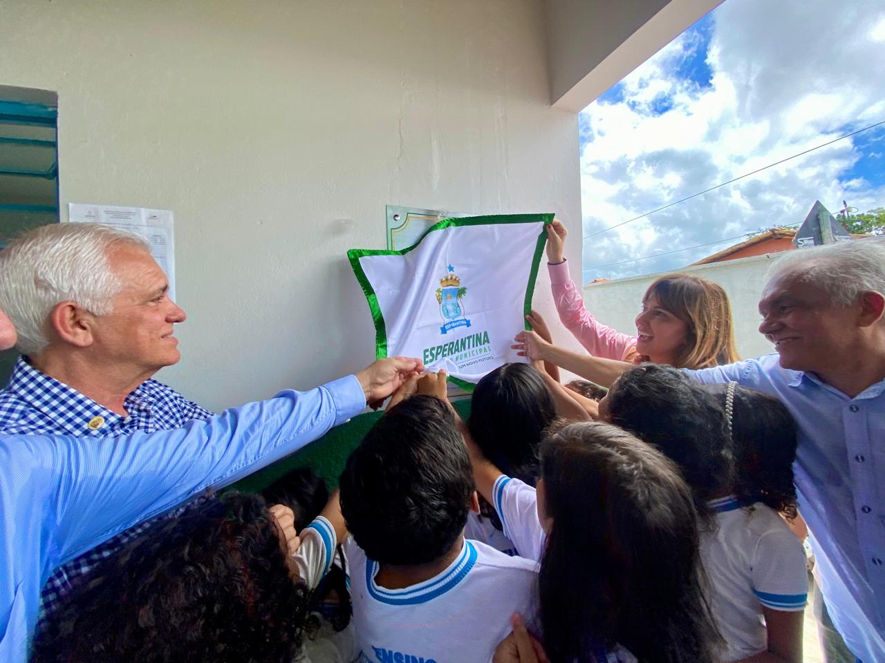 Prefeitura realizou a reinauguração da Escola Municipal Gervásio Lages. - Imagem 1