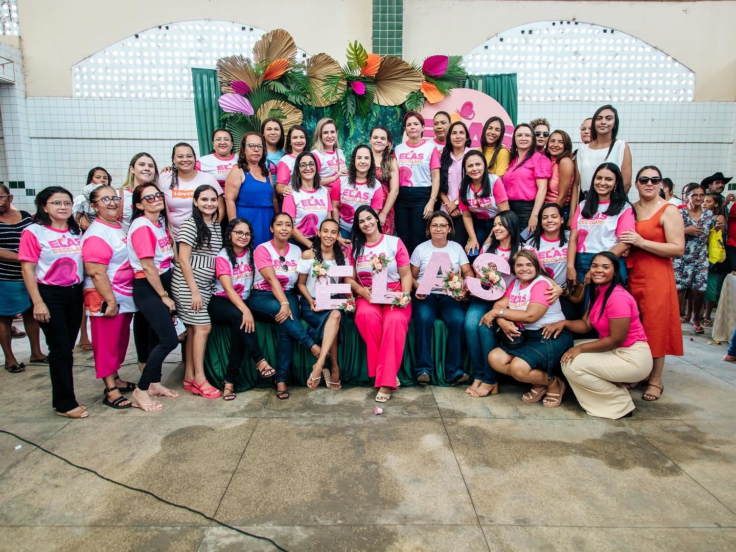 Prefeitura celebra Dia Internacional da Mulher com homenagens em Oeiras