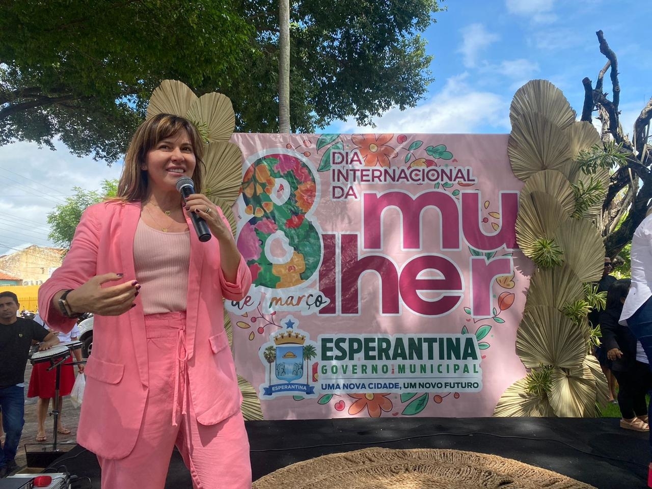 Prefeitura realizou evento em alusão ao Dia Internacional da Mulher.