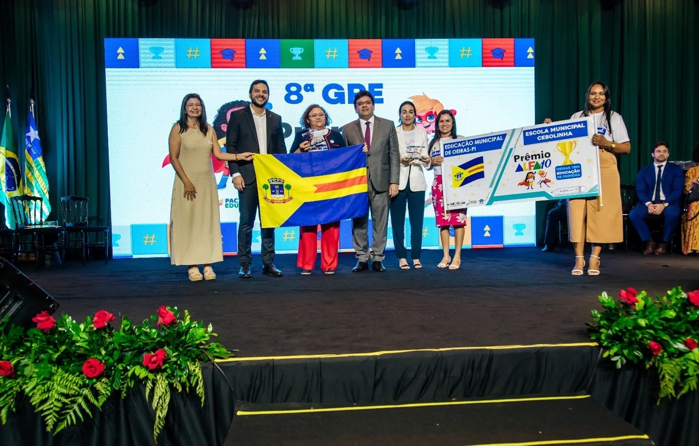  Educação Municipal de Oeiras recebe prêmio por destaque na alfabetização