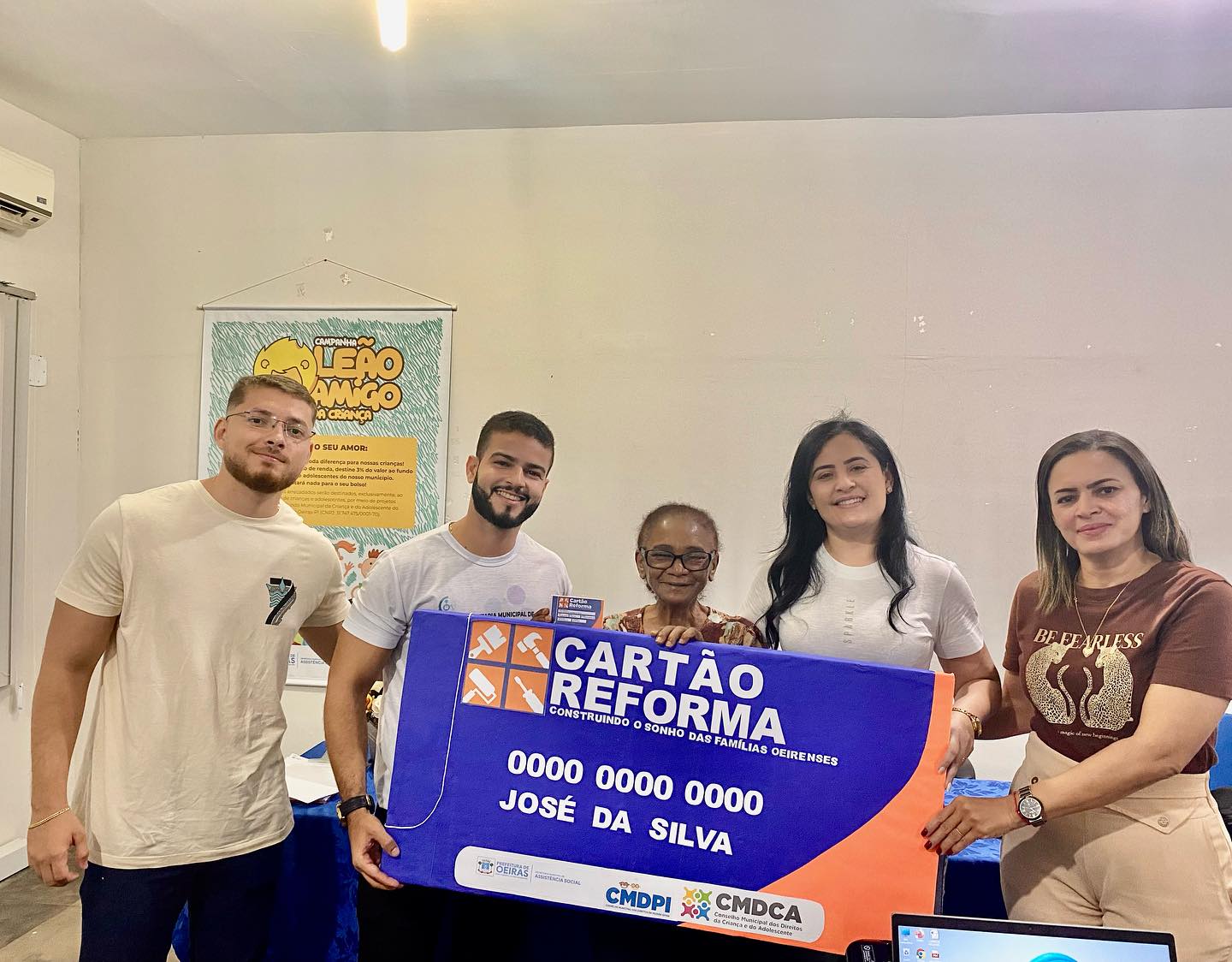 Prefeitura de Oeiras beneficia novas famílias com Cartão Reforma