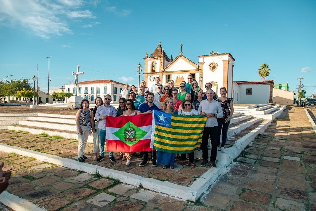Professores de SC visitam Oeiras para conhecer modelo educacional 