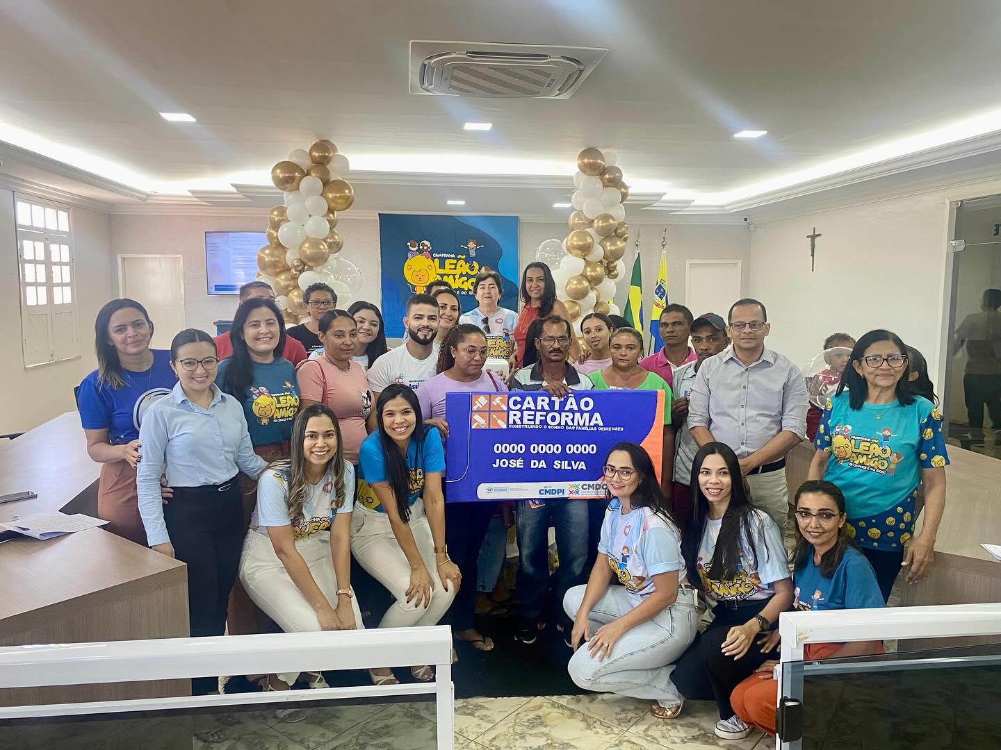 Prefeitura entrega Cartão Reforma e prêmios do 'Leão Amigo' em Oeiras