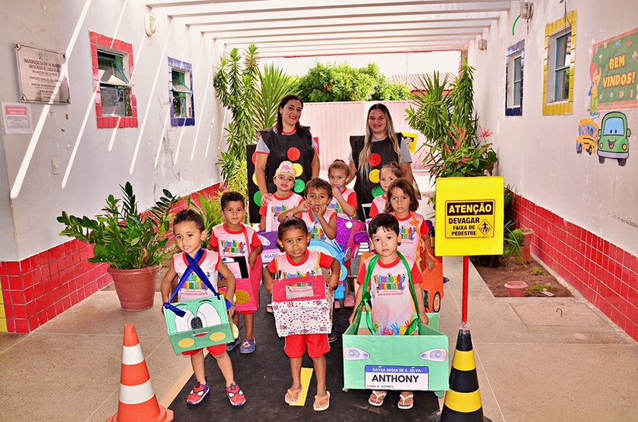 Creche Municipal Daysa Régia realiza projeto sobre educação no trânsito em Santo Antônio de Lisboa - Imagem 3