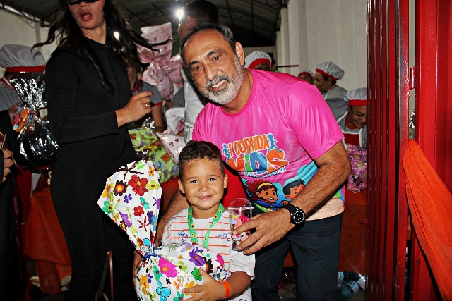 Multidão prestigia grande festa em alusão ao Dia das Crianças em Santo Antônio de Liboa - Imagem 6