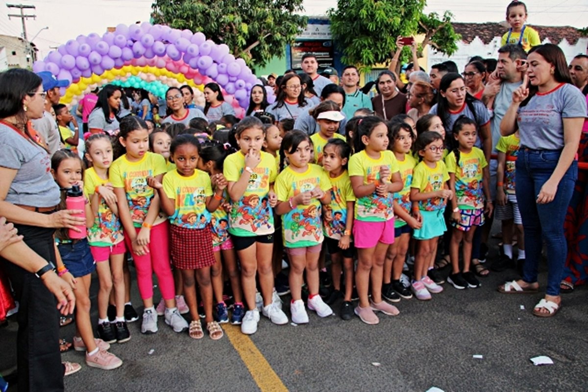 Multidão prestigia grande festa em alusão ao Dia das Crianças em Santo Antônio de Liboa - Imagem 3