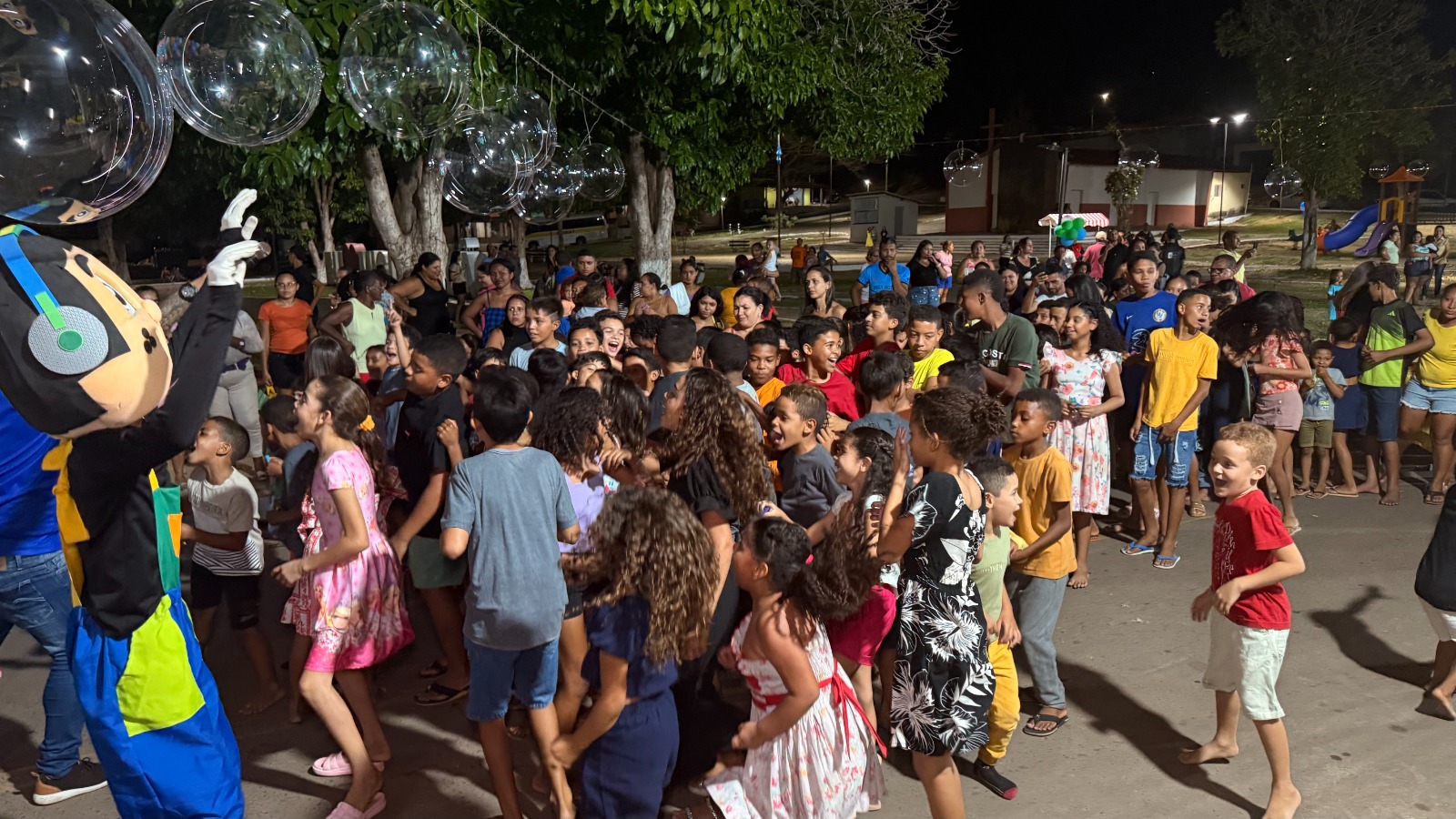 Prefeitura de Miguel Leão promove evento em comemoração ao Dia das Crianças com muita alegria - Imagem 3