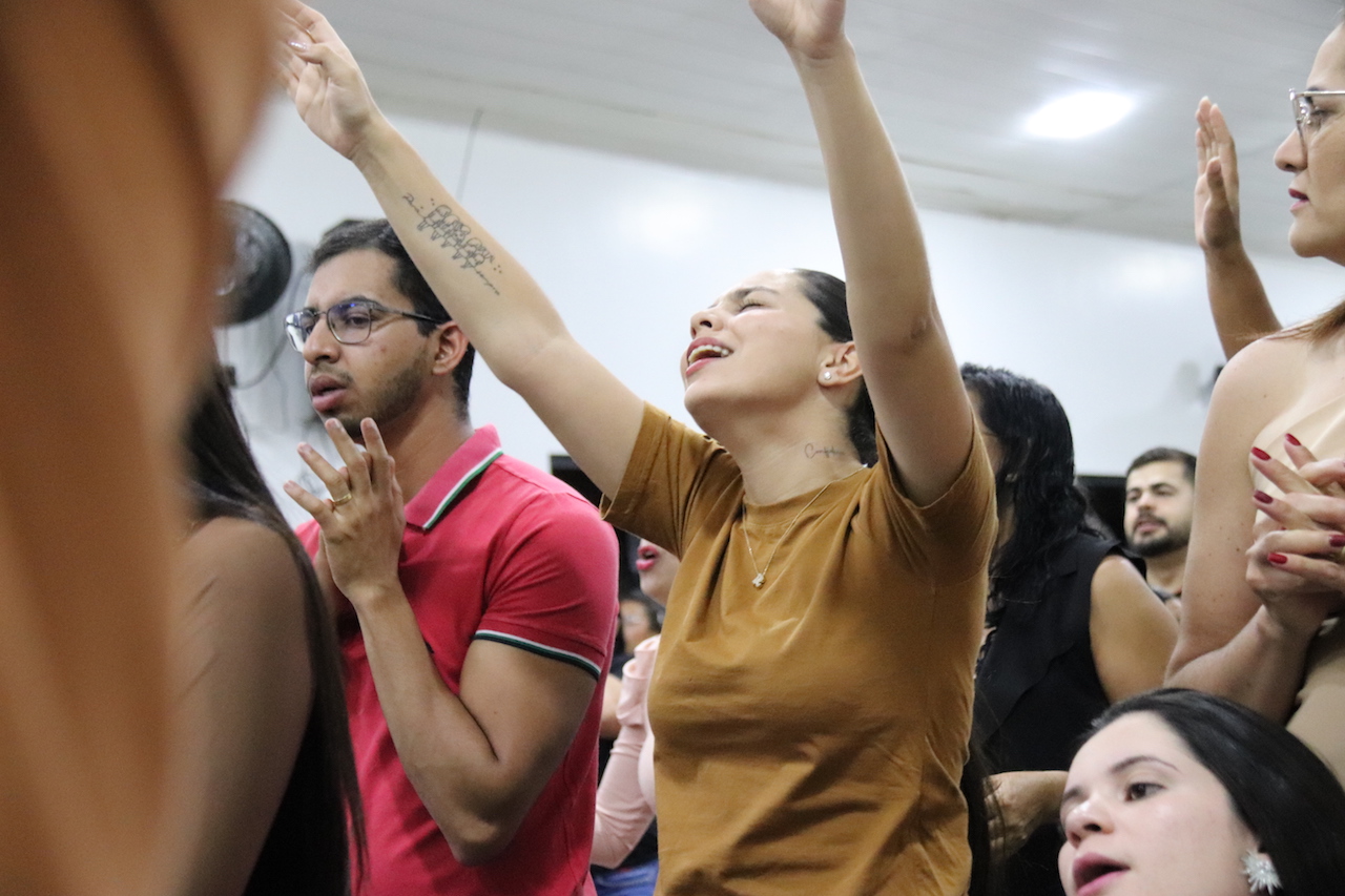 Semana do Evangélico segue com culto na Igreja Nova Vida e fortalece união das igrejas em Marcolândia - Imagem 4