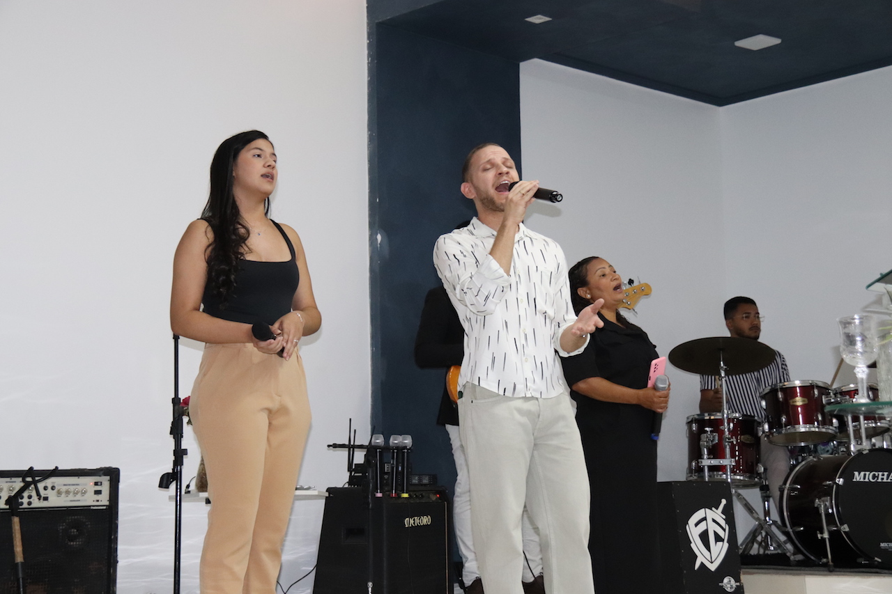 Semana do Evangélico segue com culto na Igreja Nova Vida e fortalece união das igrejas em Marcolândia - Imagem 9