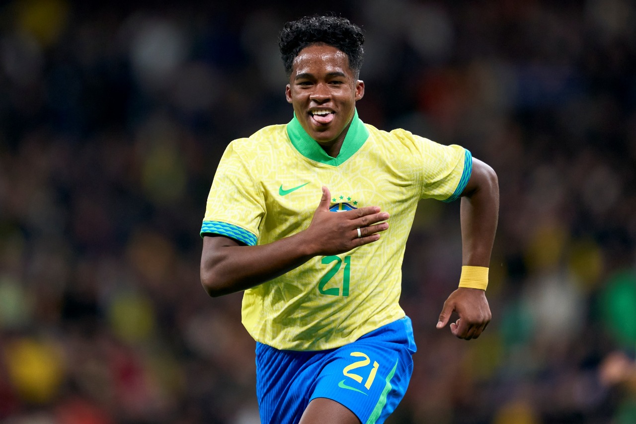 Endrick marcou 4 gols em 19 jogos pela Seleção Brasileira - Foto: Mateo Villalba/Getty Images