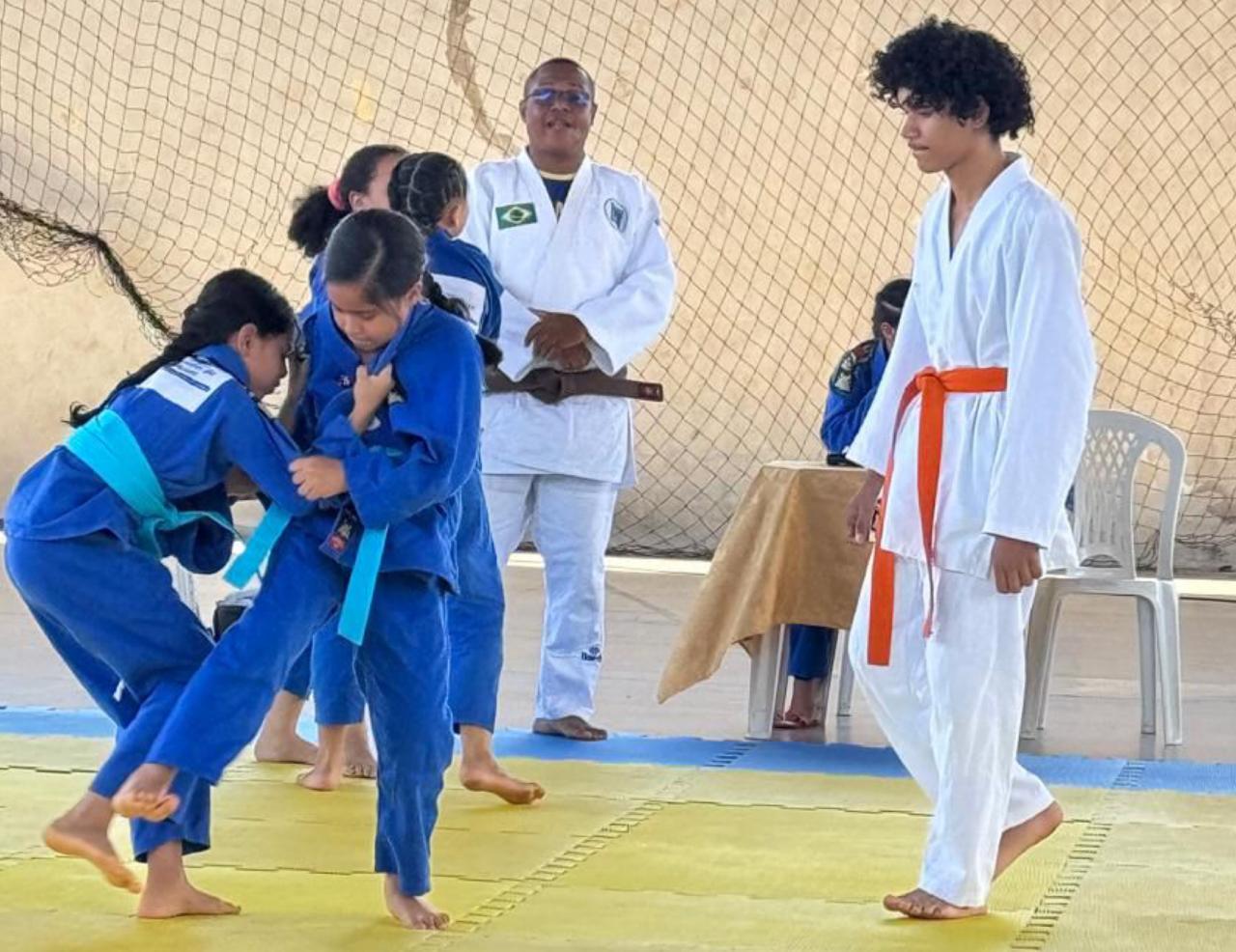 Secretaria de Assistência Social de Jardim do Mulato realiza o I Campeonato Municipal de Judô - Imagem 3