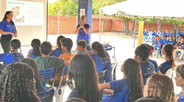 Prefeitura de Monsenhor Gil promove palestra socioeducativa sobre o Bullying nas escolas