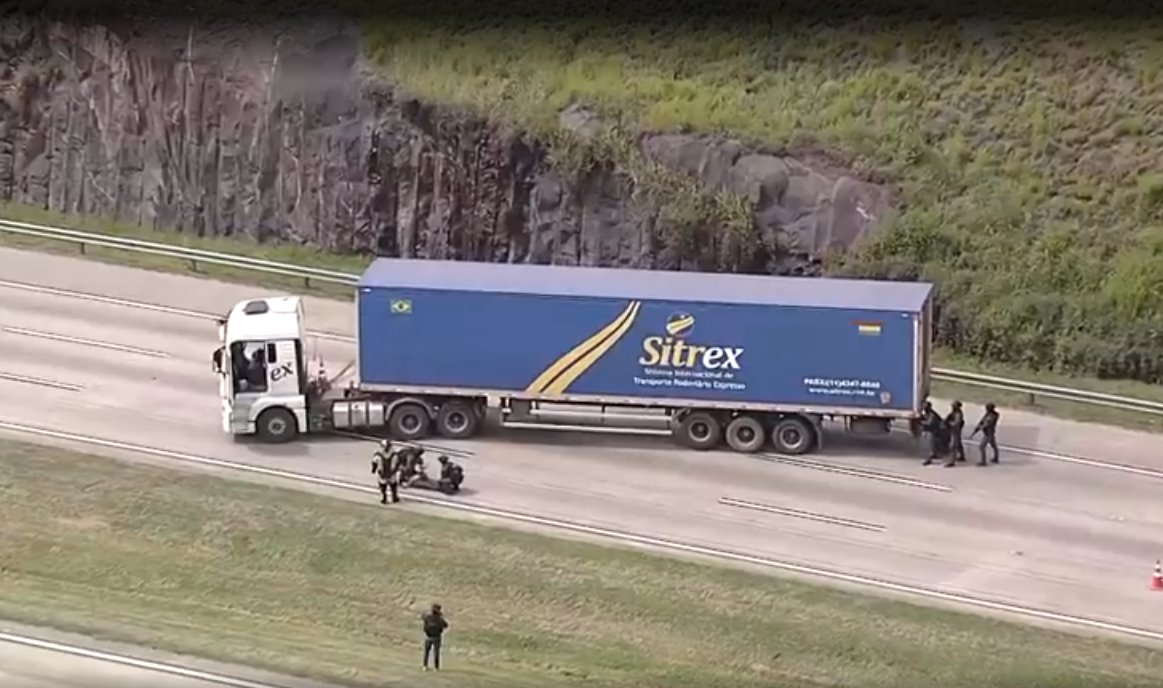 Imagem: Reprodução/TV GloboImagem: Reprodução/TV Globo