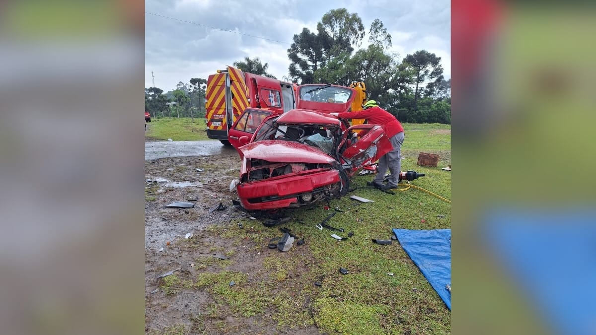 Grave acidente deixa dois mortos e 6 feridos em SC