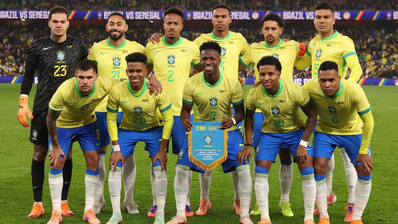 Seleção Brasileira que enfrentou Senegal no último sábdo (15) - Foto: Ryan Pierse/Getty Images 