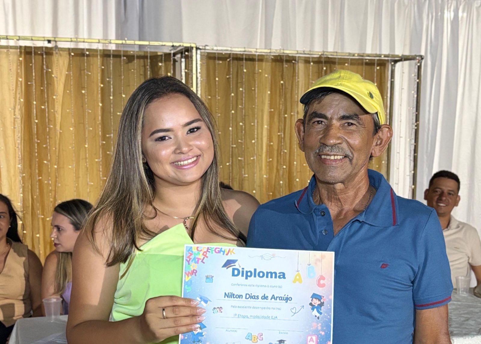 Prefeitura de Francisco Santos celebra a formatura dos alunos do EJA no município - Imagem 2