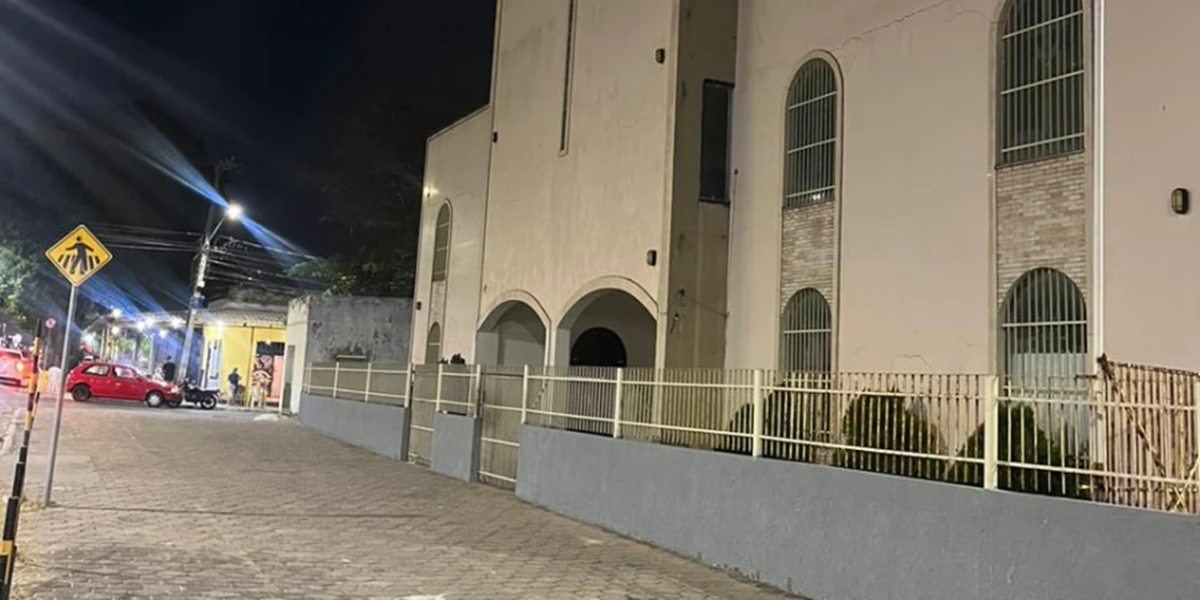 Igreja no bairro Jardim América, em São Luís  (Foto: Reprodução)