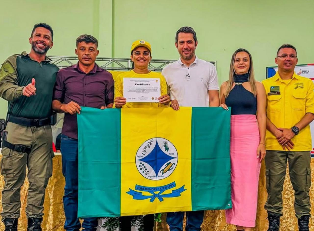 Equipe de Brigadistas de Vera Mendes participam de capacitação em Santa Cruz do Piauí - Imagem 2