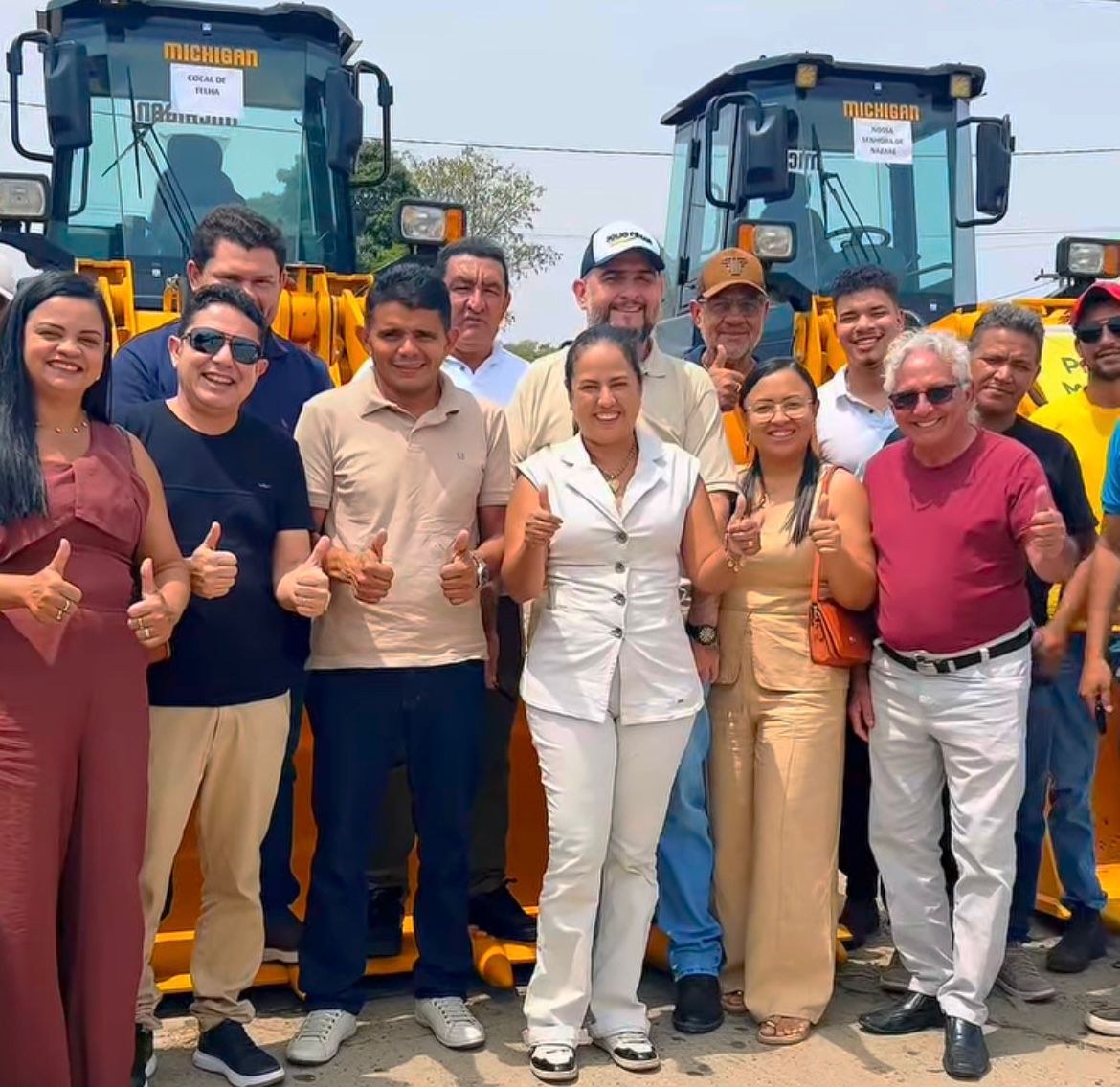 Recebimento de Pá-Carregadeira - Foto: Prefeitura de Cocal de Telha