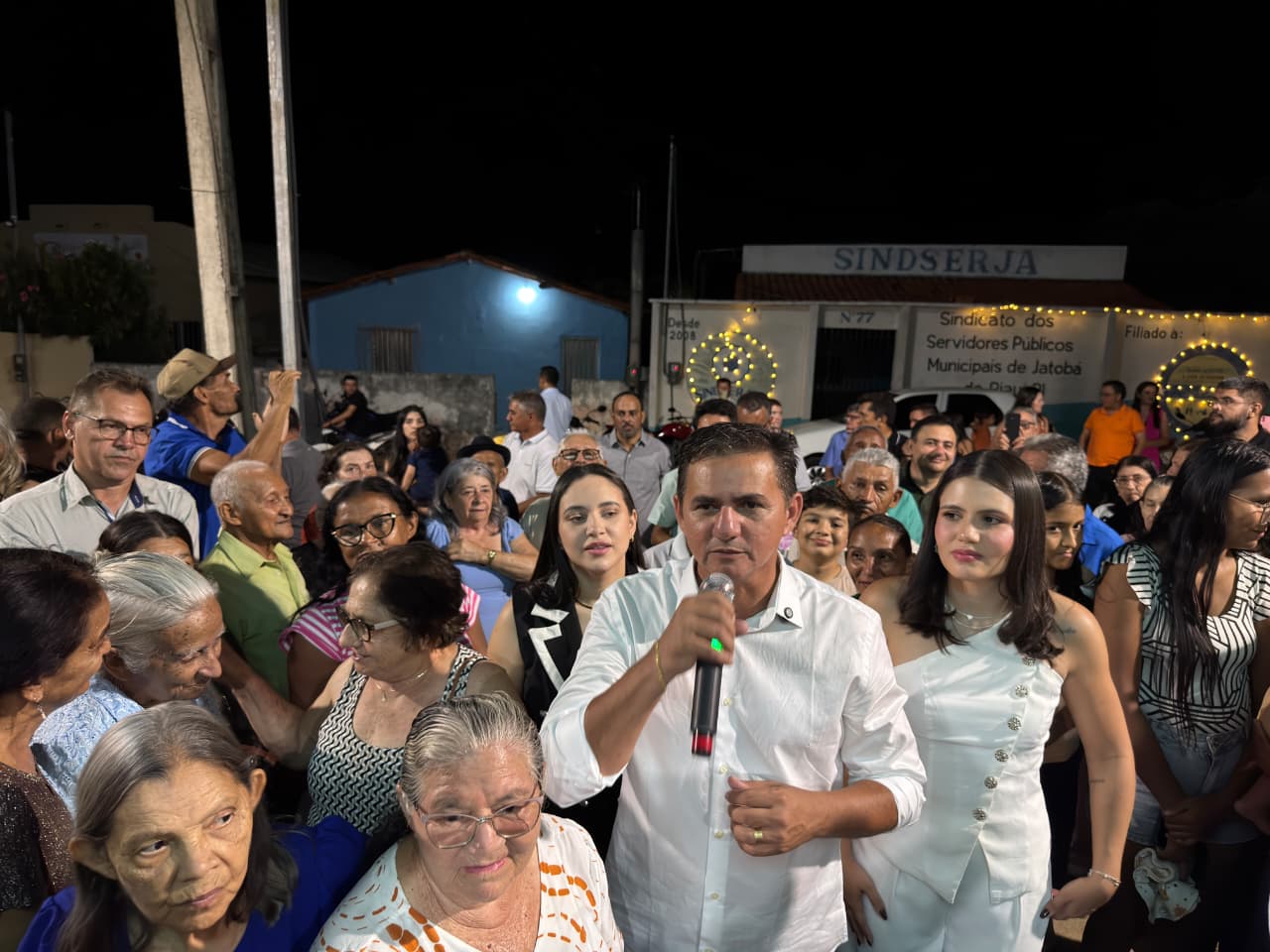 Prefeitura de Jatobá do Piauí inaugura nova sede do CRAS durante comemoração dos 30 anos do município - Imagem 2