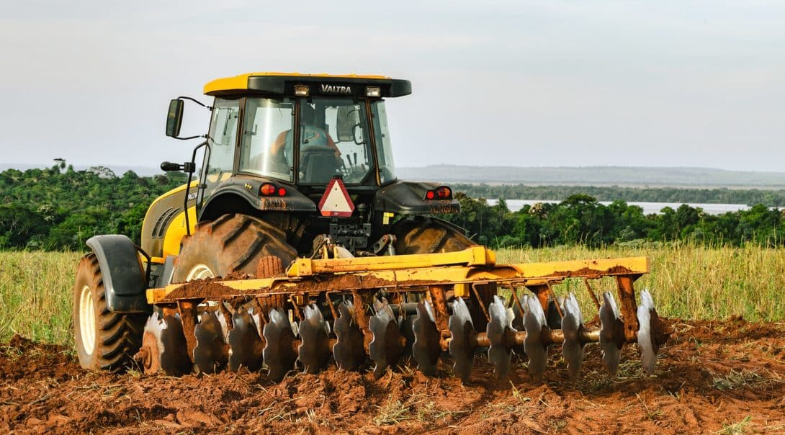 Prefeitura de Alegrete do Piauí abre inscrições para solicitação de serviços de aração de terras