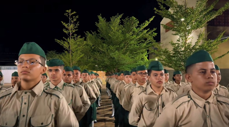 Prefeitura de Campo Maior realiza formatura de alunos da escola cívico-militar do município