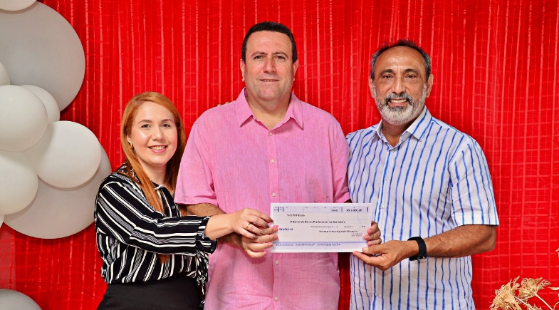 Prefeitura de Santo Antônio de Lisboa entrega Prêmio “Melhor Professor do Semestre” e valoriza educação municipal