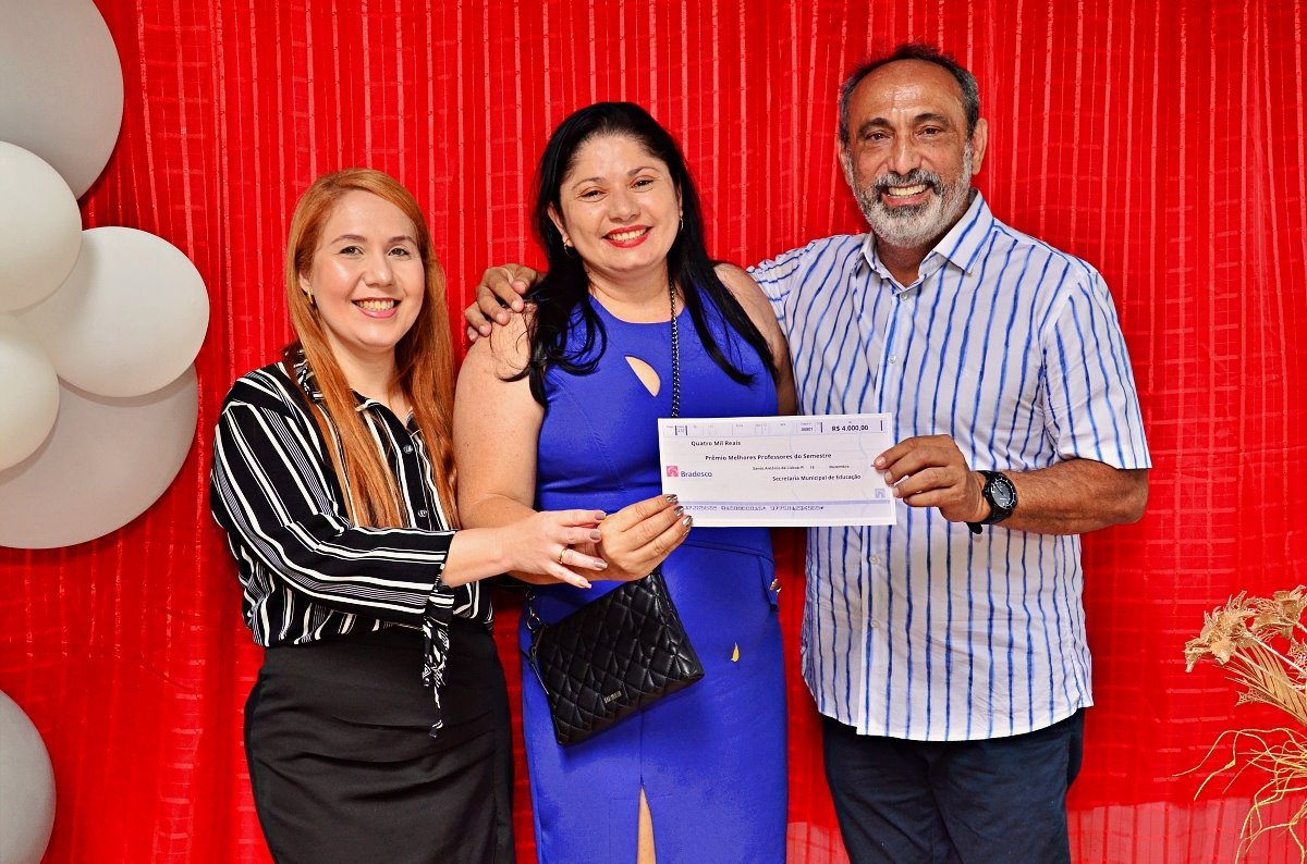 Prefeitura de Santo Antônio de Lisboa entrega Prêmio “Melhor Professor do Semestre” e valoriza educação municipal - Imagem 17