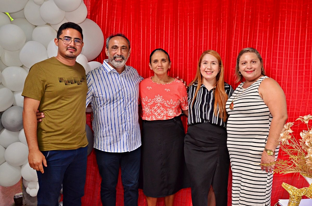 Prefeitura de Santo Antônio de Lisboa entrega Prêmio “Melhor Professor do Semestre” e valoriza educação municipal - Imagem 19