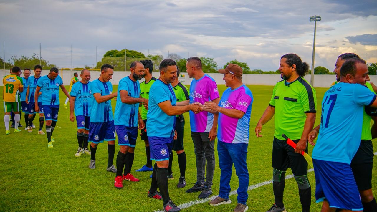 Avelino Lopes dá início ao 1º Campeonato Regional Master de Futebol 2025 - Imagem 5