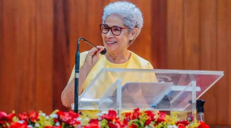 Ex-governadora Regina na chapa de federal do PT? Ela responde