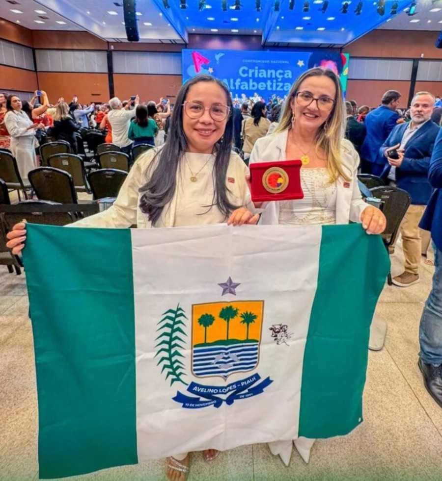 SELO OURO: Avelino Lopes é reconhecido nacionalmente por avanços na alfabetização