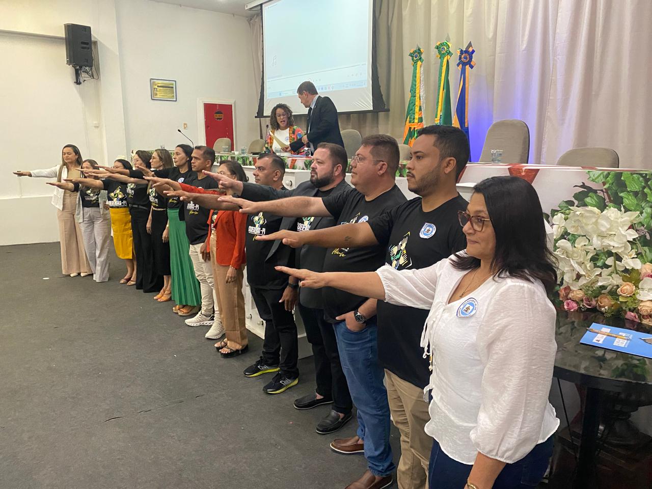 Secretária da Semac toma posse na nova diretoria do COEGEMAS