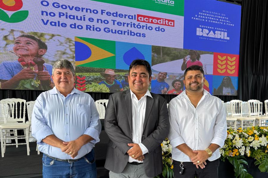 Prefeito Márcio Alencar e líderes aderem ao 'Acredita no Primeiro Passo' 