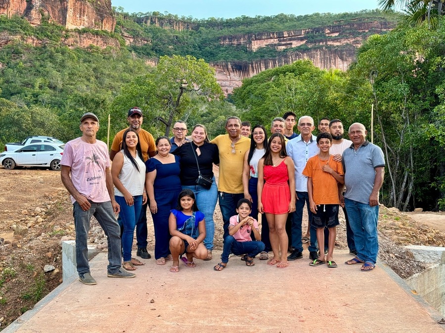 Prefeito Agamenon Franco inaugura ponte do Riacho Galiota e beneficia Santa Maria