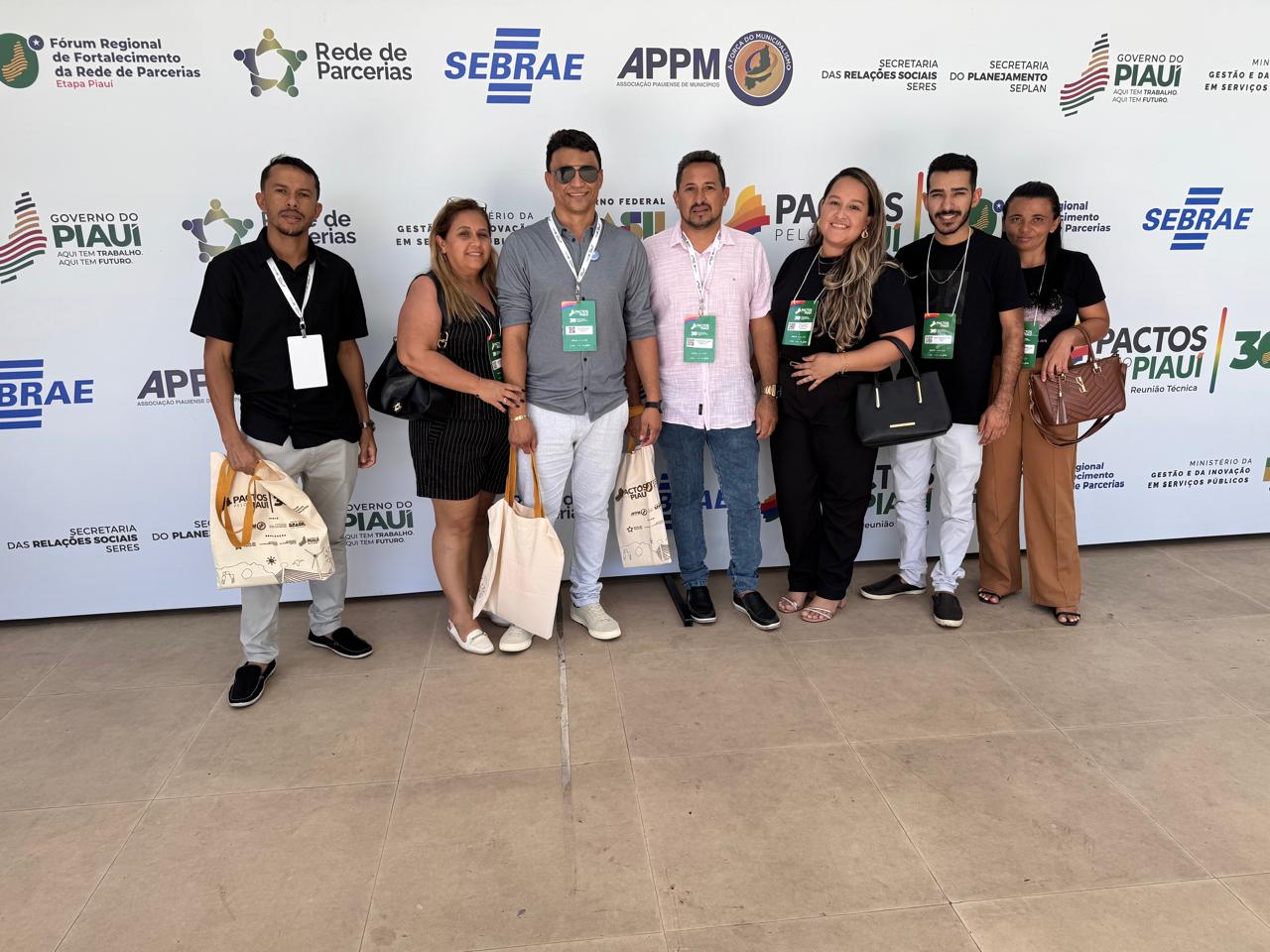 Prefeito de Morro Cabeça no Tempo participa do segundo dia do Pactos pelo Piauí